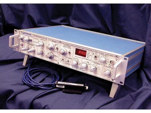 Molecular Devices Axoclamp 900A current & voltage clamp amp | AutoMate